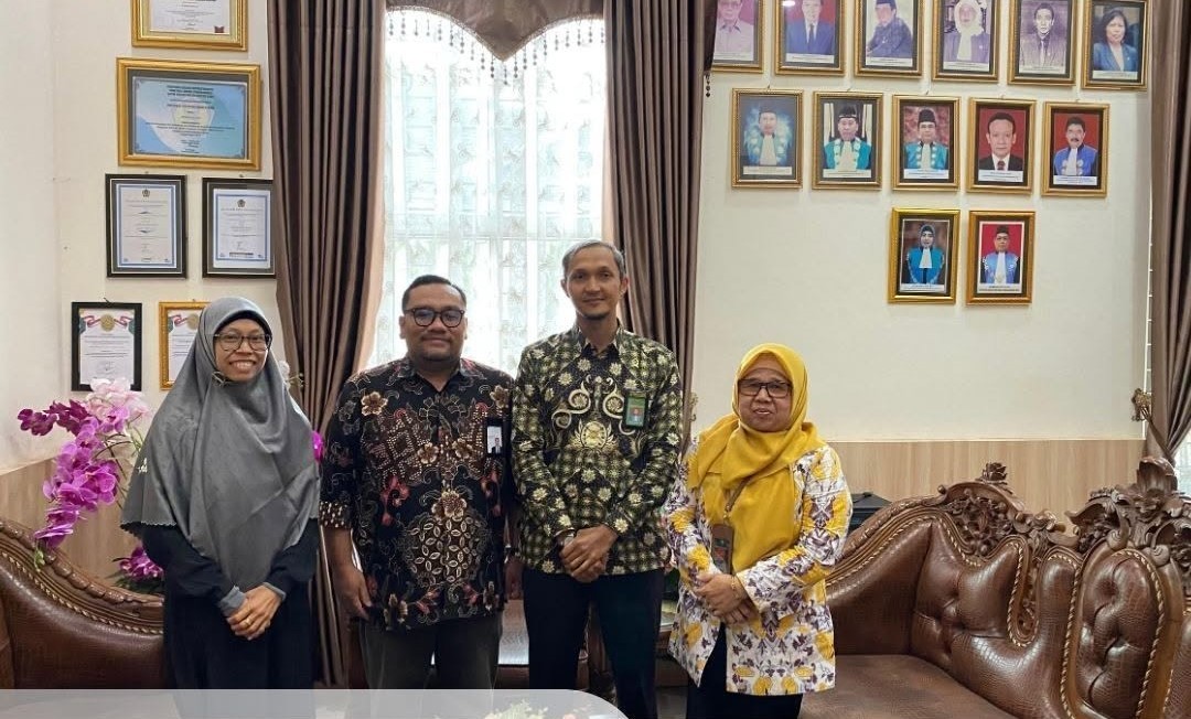 Ombusman Prov. Sumatera Barat melakukan kunjungan ke PTUN Padang