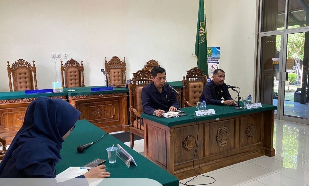 Rapat bulanan Hakim, Kepaniteraan dan Kesekretariatan PTUN Padang