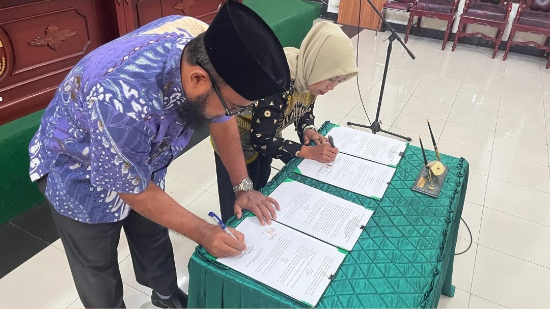Penandatanganan Perjanjian Kerjasama Penyedia Jasa Layanan Pos Bantuan Hukum