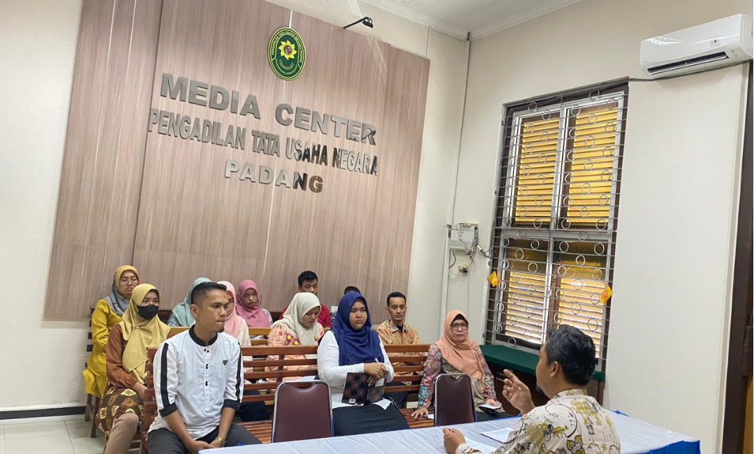 Rapat Bulanan Kesekretariatan Bulan April Tahun 2025