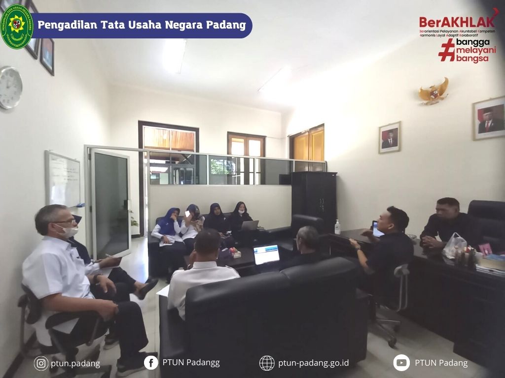 Rapat Tim Monitoring dan Evaluasi Implementasi Sistem Informasi Penelusuran Perkara (SIPP) pada Pengadilan Tata Usaha Negara Padang