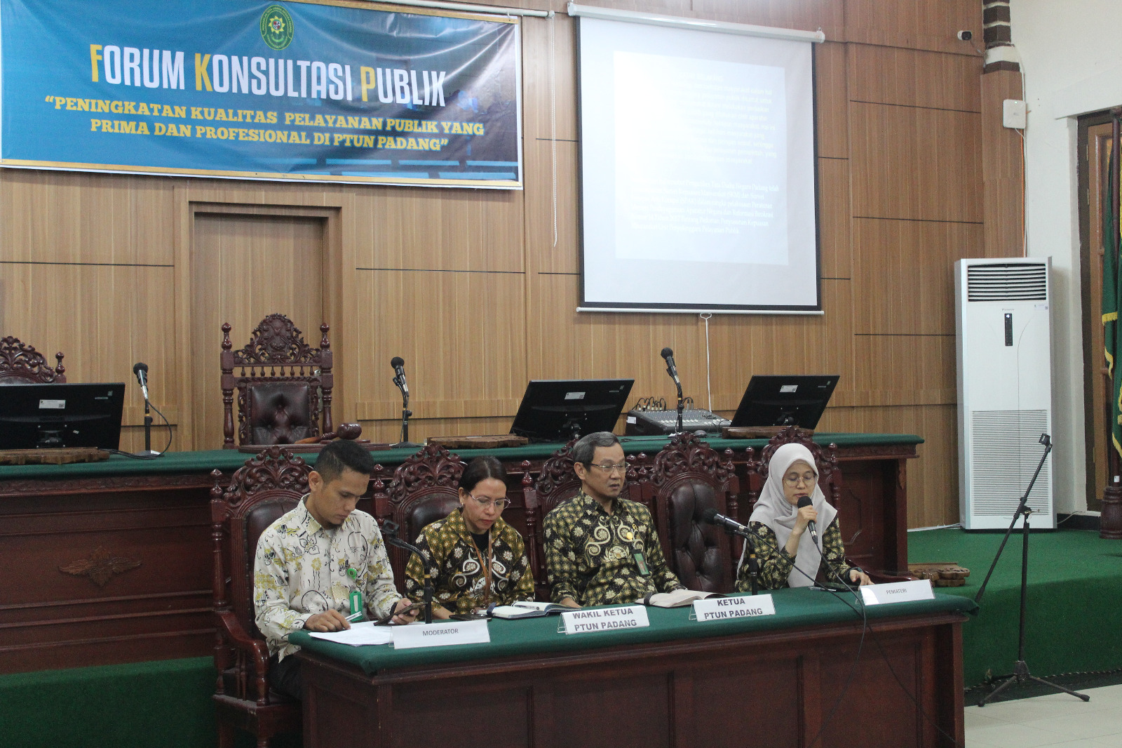 Forum Konsultasi Publik kepada Masyarakat Pencari Keadilan