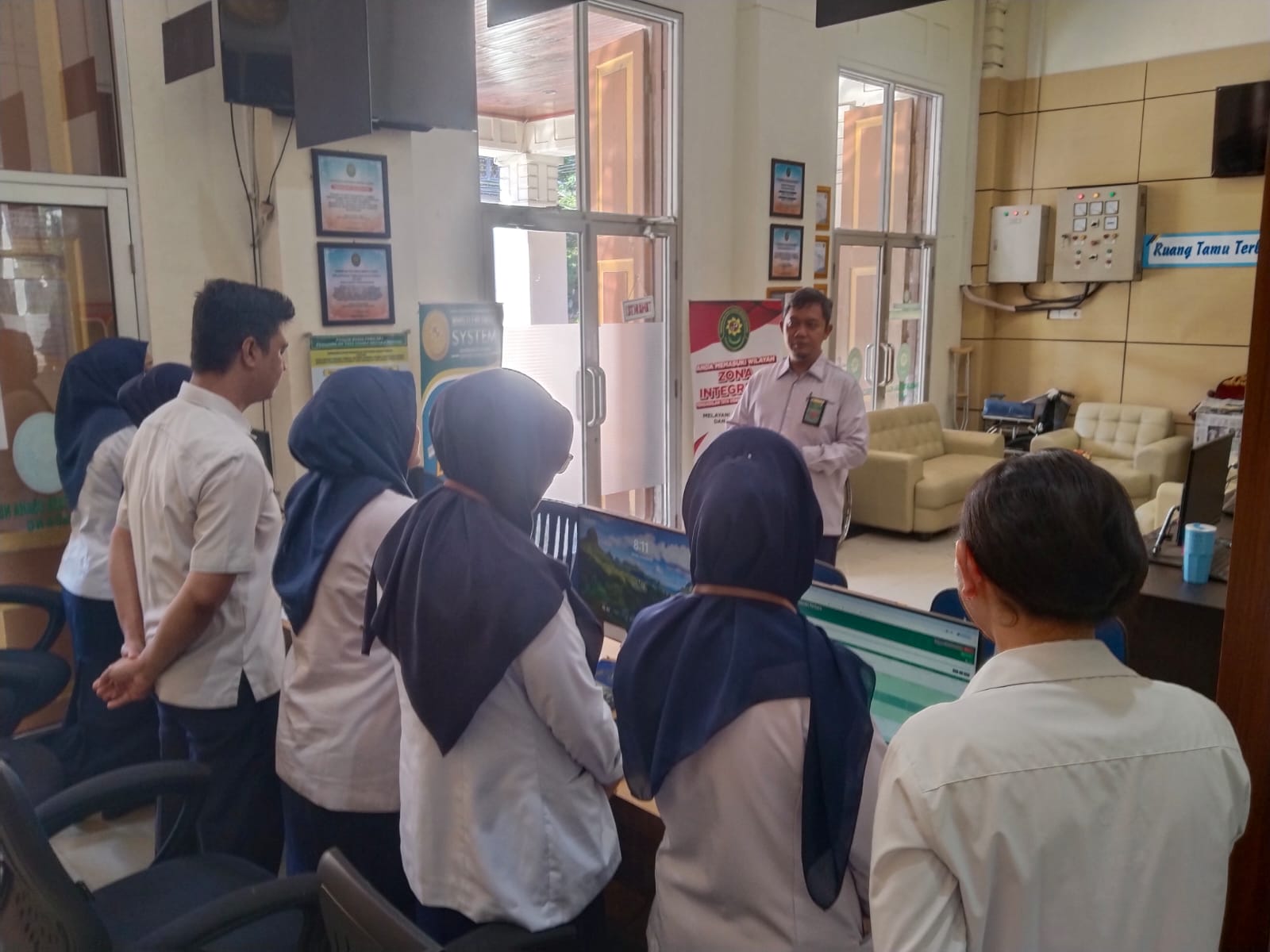 Briefing PTSP bulan Nopember 2025