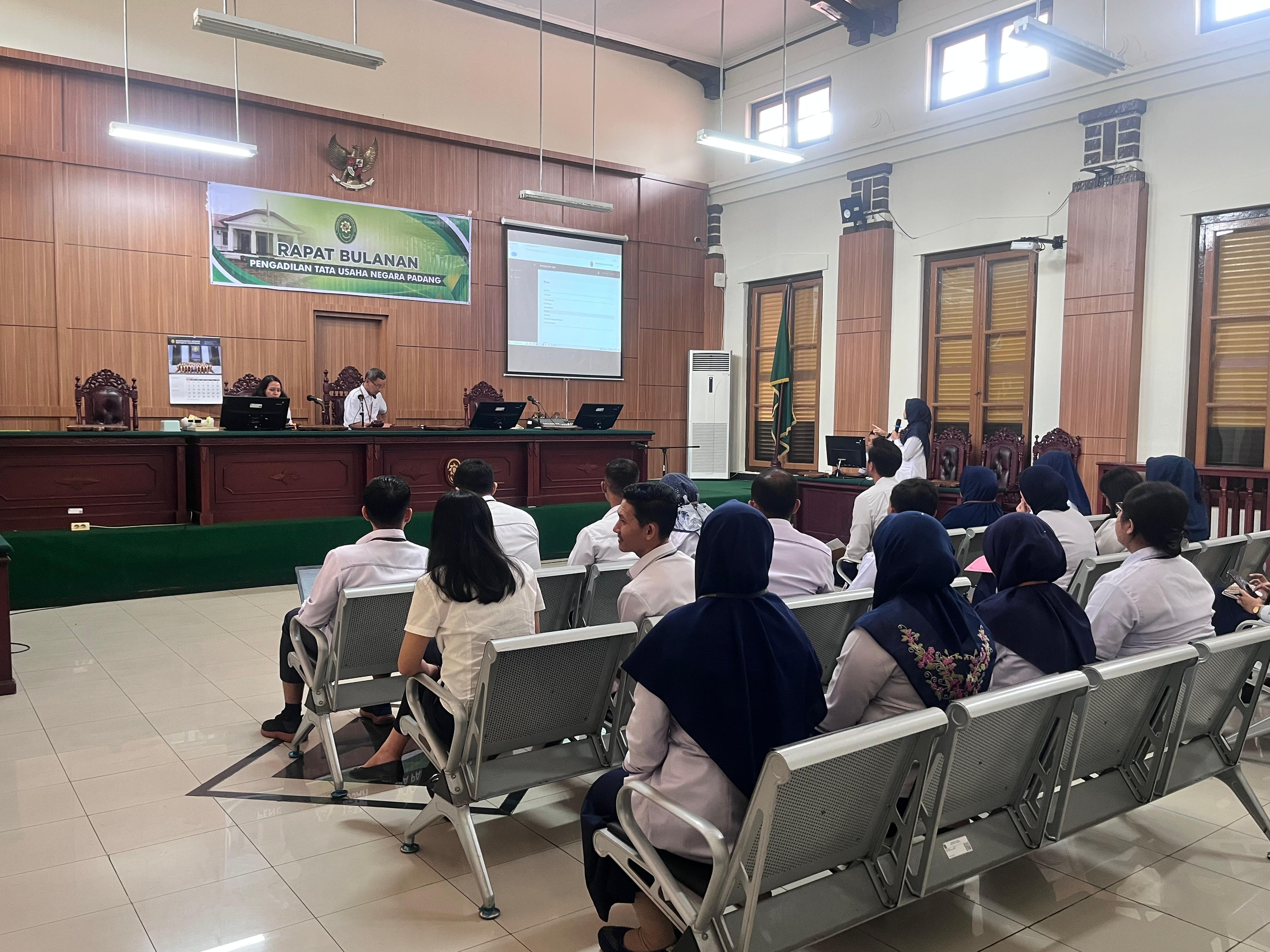 Kegiatan Sosialisasi Penggunaaan Aplikasi E-Cuti PTUN Padang Versi 2.0