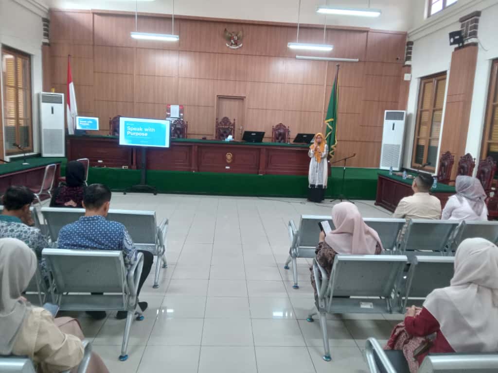  Pelatihan Service Excellent