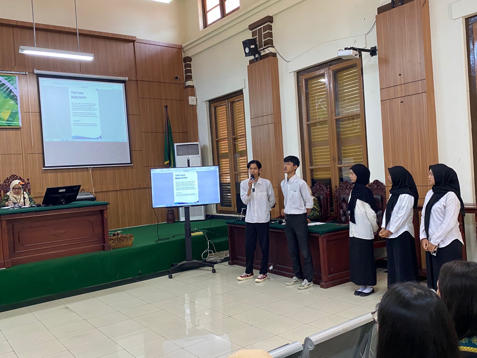 Sosialisasi Inovasi Panduan Interaksi & Psikologi Komunikasi bagi Petugas PTSP PTUN Padang