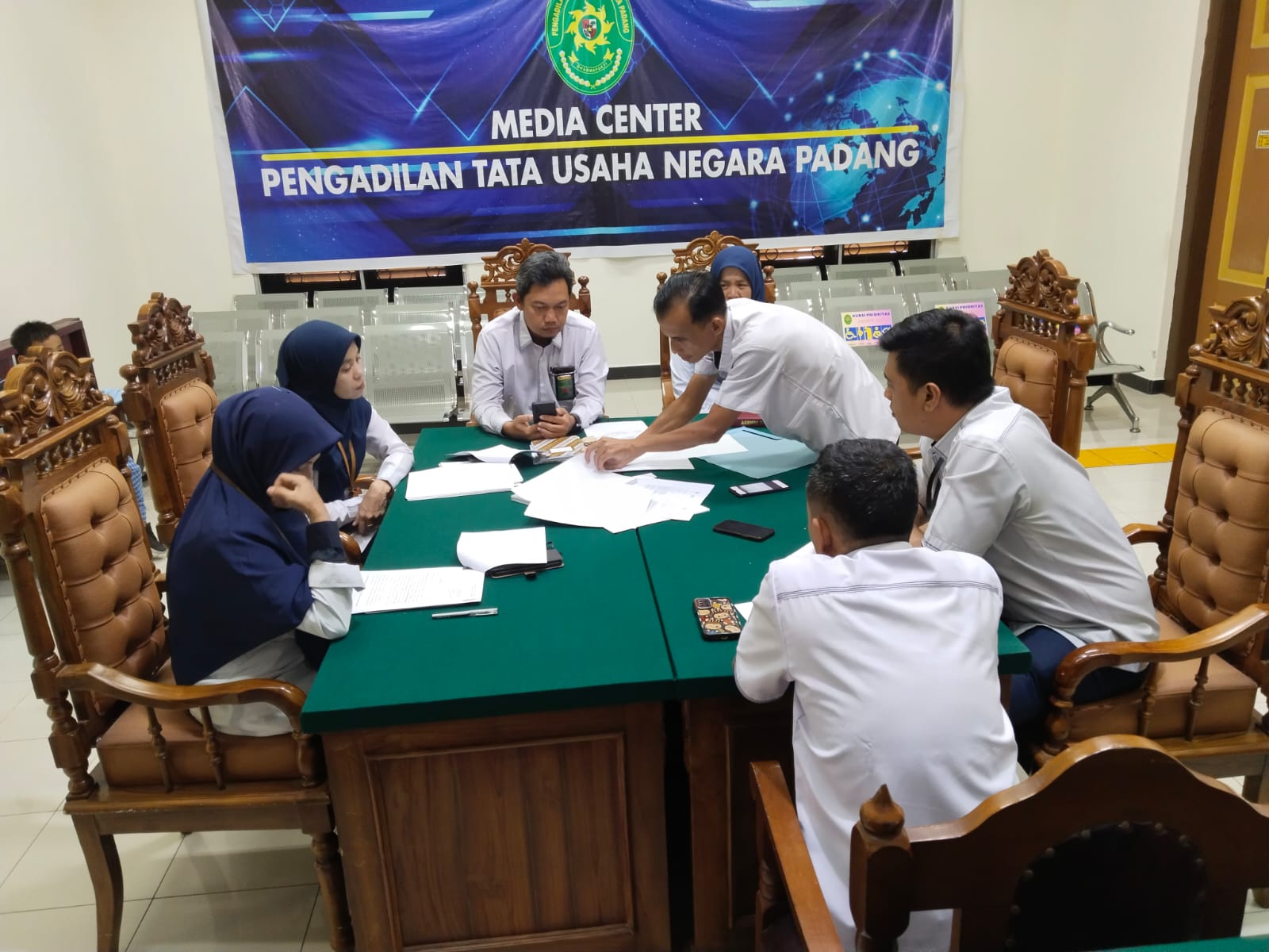 Rapat Koordinasi Rutin PPID mengenai Uji Konsekuensi Permintaan Informasi Data