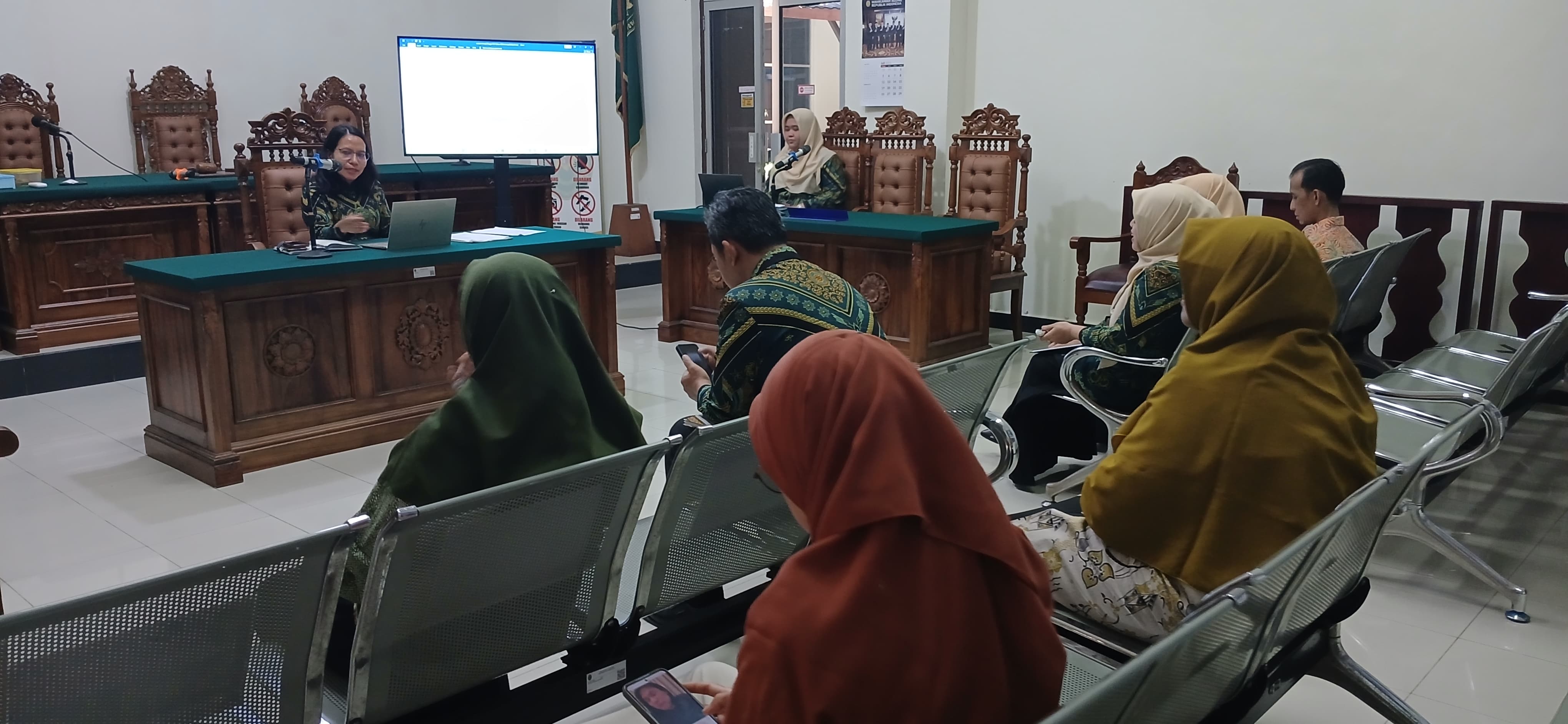 Kegiatan Rapat Monitoring dan Evaluasi Capaian Kinerja dan Rencana Aksi Kinerja Triwulan II Tahun 2026