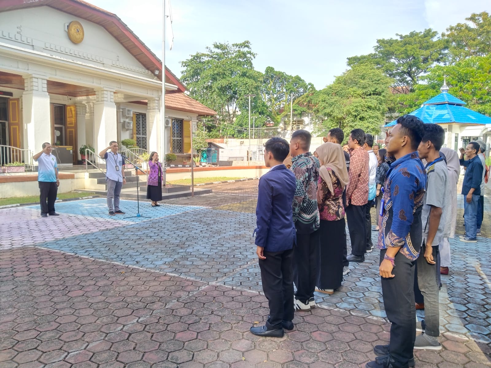 Kegiatan Rutin Apel Sore PTUN Padang