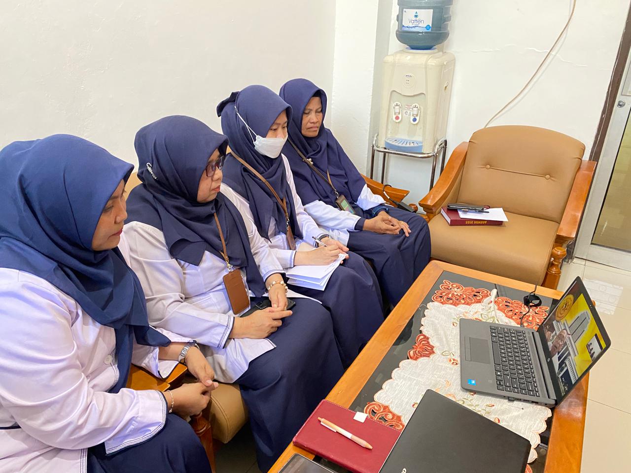 Kegiatan Diskusi Online Hukum