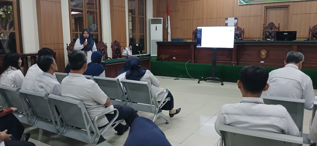 Kegiatan Sosialisasi Penggunaan Aplikasi SIBUYUANG