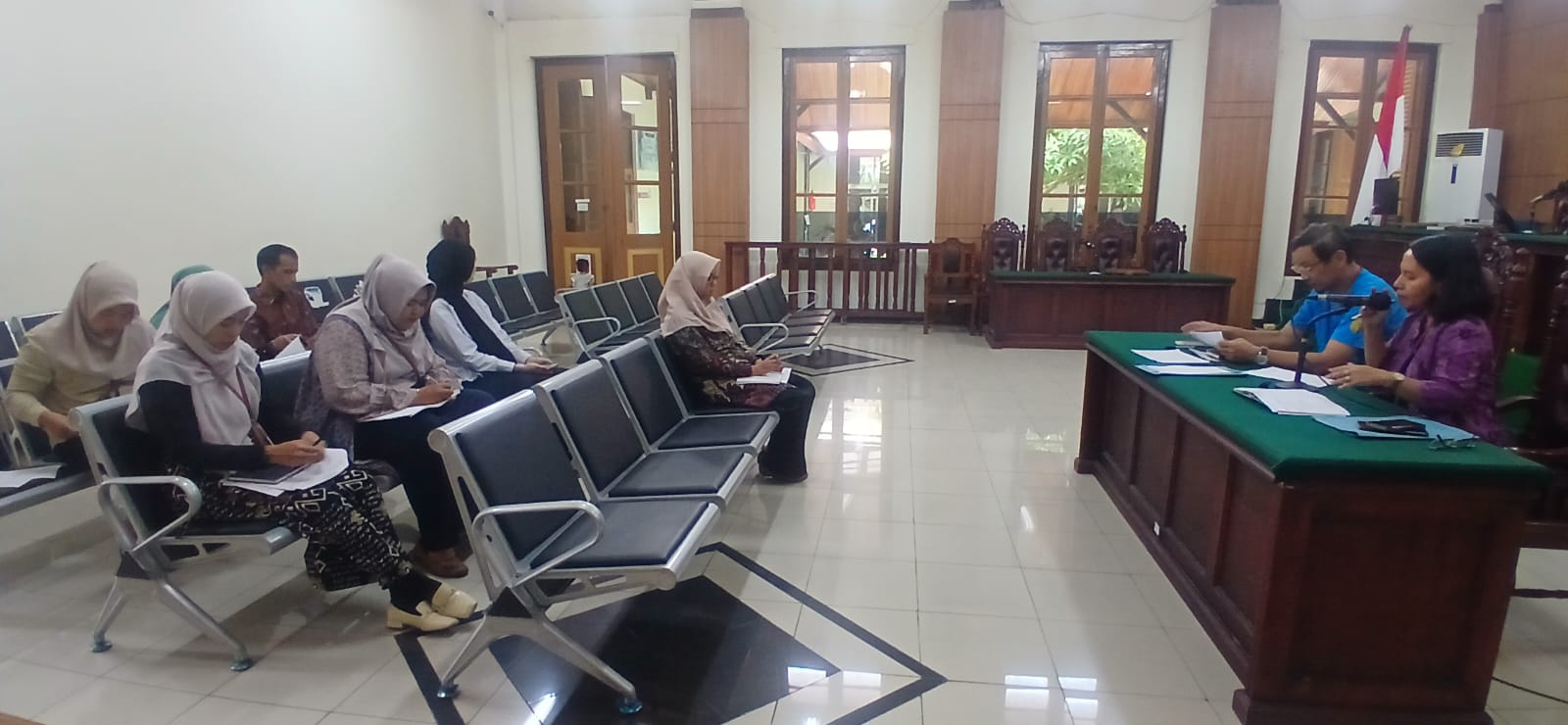 Rapat Komite Penganggaran pada Pengadilan Tata Usaha Negara Padang