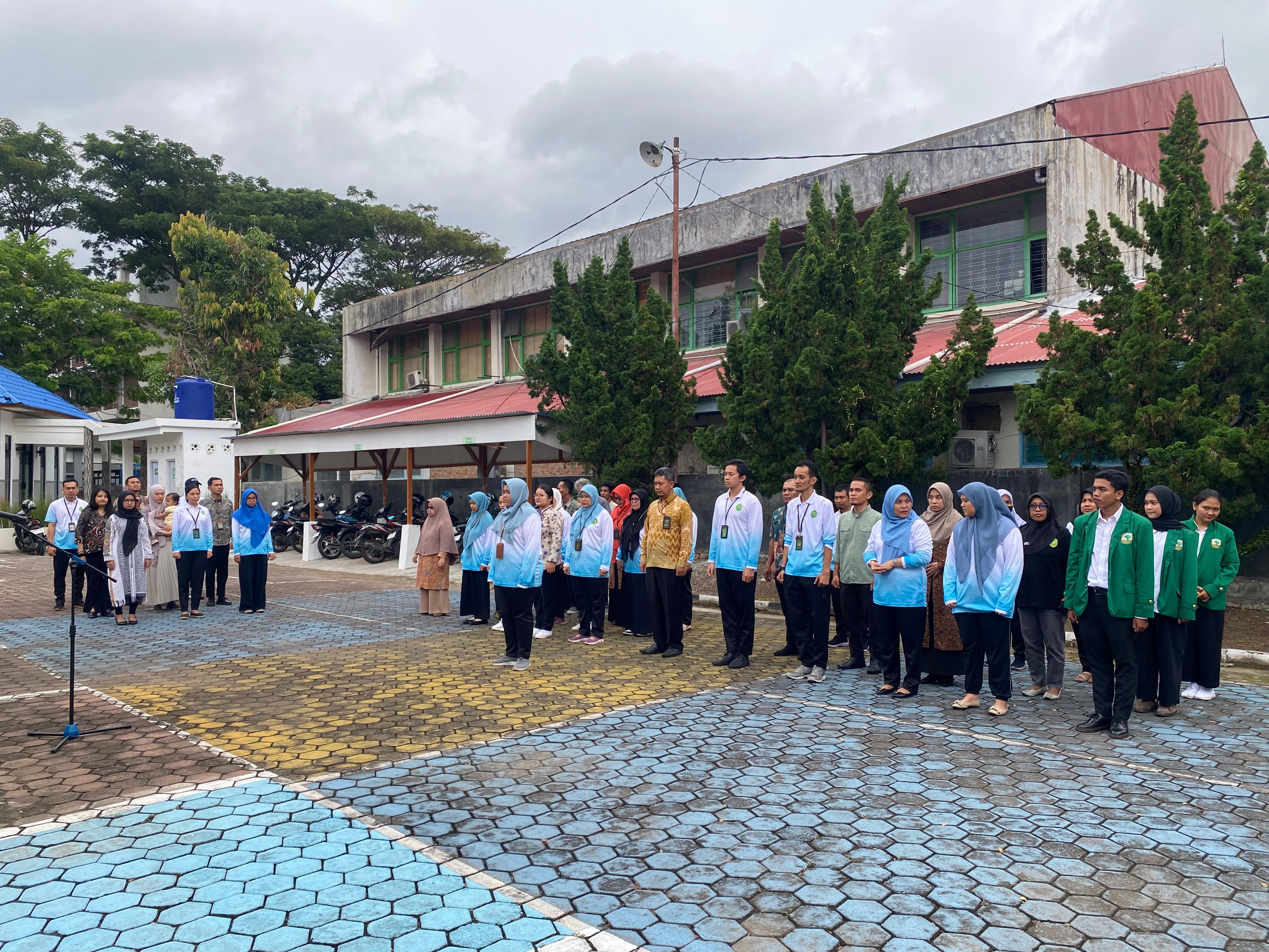 Kegiatan Rutin Apel Sore PTUN Padang