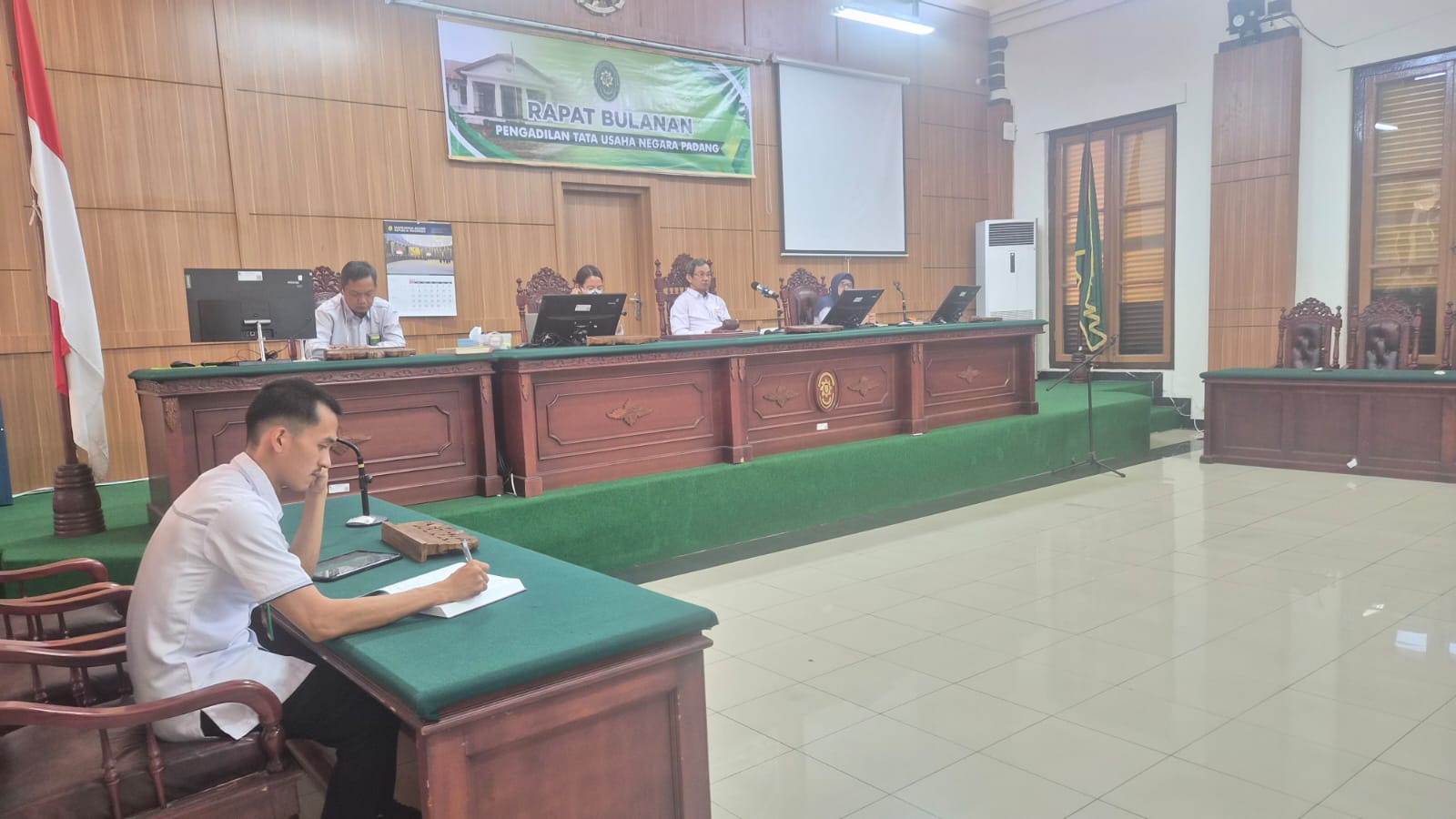 Rapat Monitoring dan Evaluasi Pembangunan Zona Integritas Triwulan I Tahun 2026