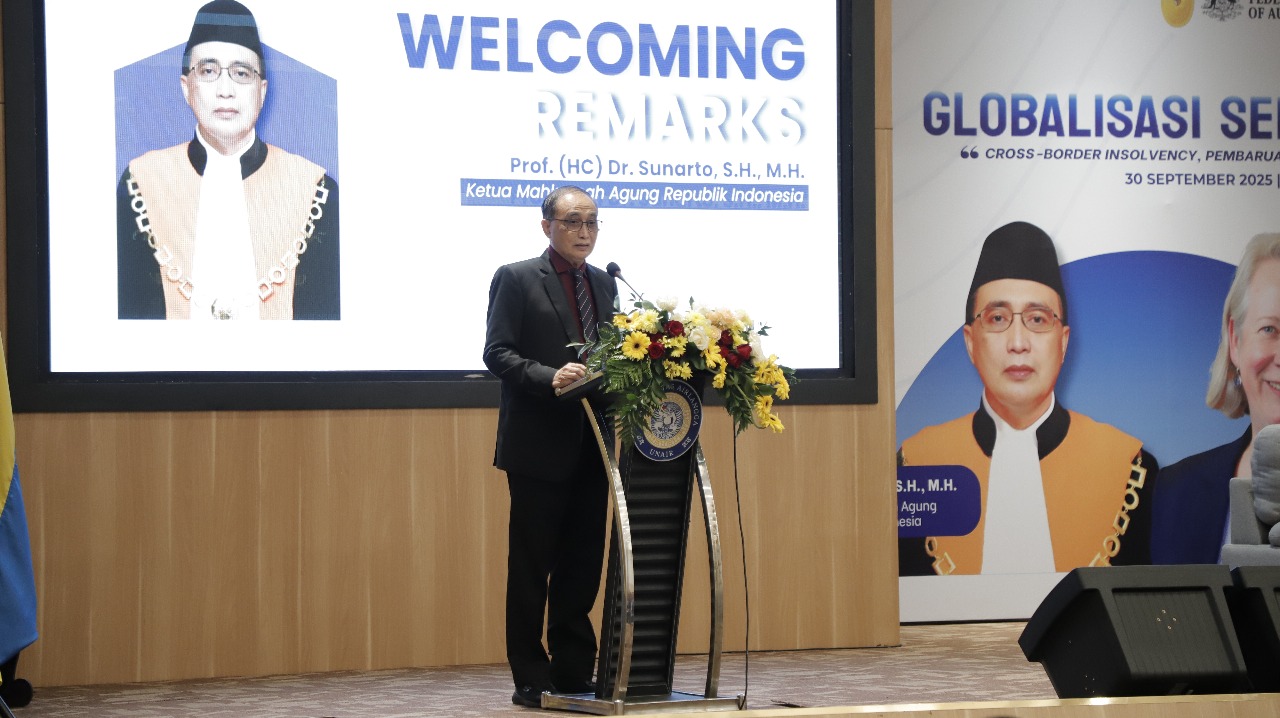 Ketua Ma Jadi Pembicara Kunci Seminar Internasional Globalisasi Sengketa Hukum Komersial Di Unair
